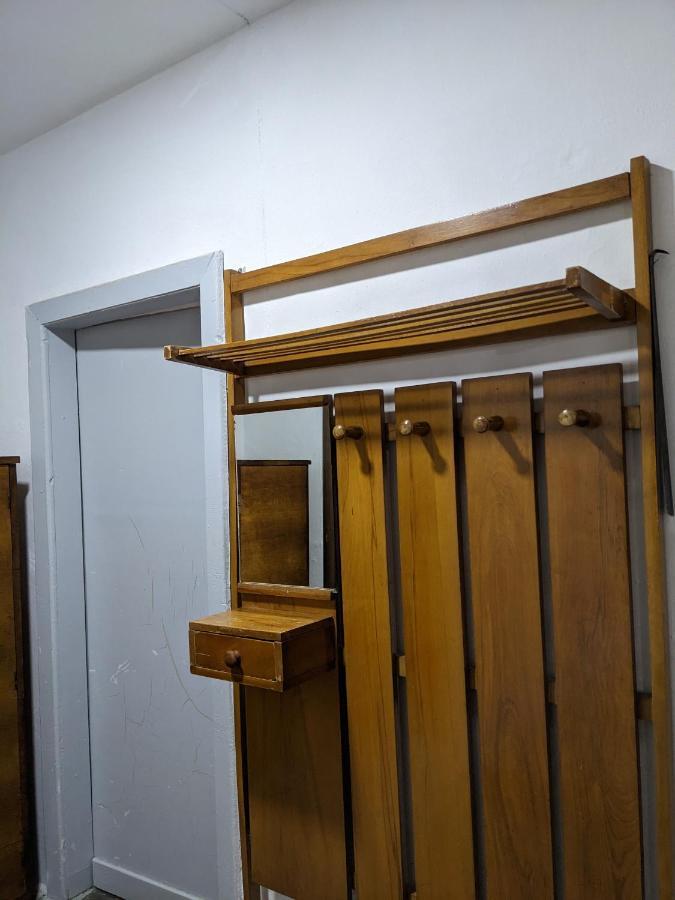 Communist Style Room Shkoder Exterior photo