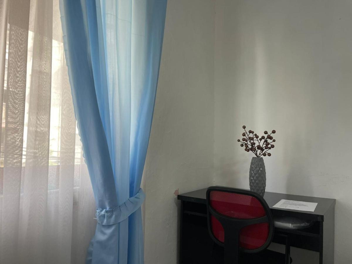 Communist Style Room Shkoder Exterior photo